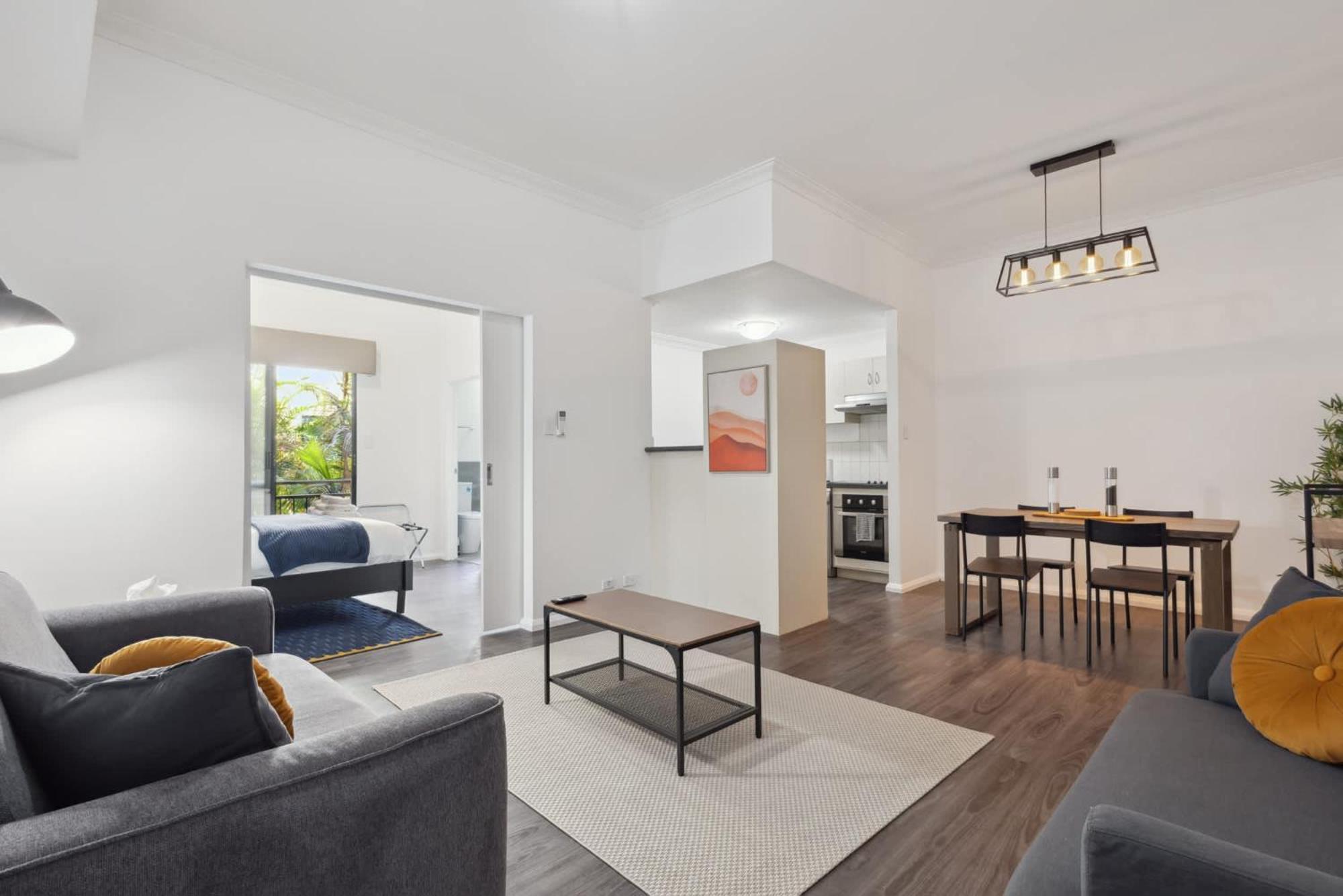 Stylish & Modern 1-Bedroom Apartment In The Heart Of Northbridge Perth Exterior photo