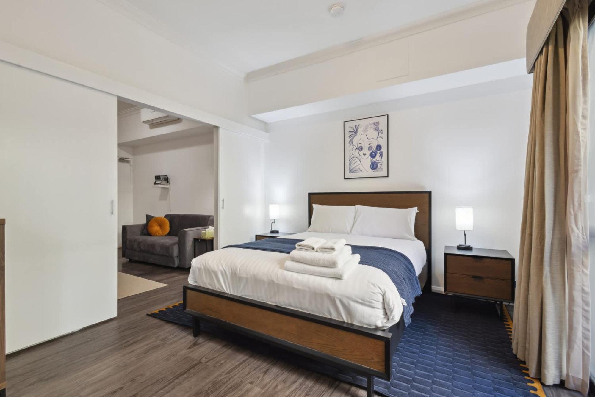 Stylish & Modern 1-Bedroom Apartment In The Heart Of Northbridge Perth Exterior photo